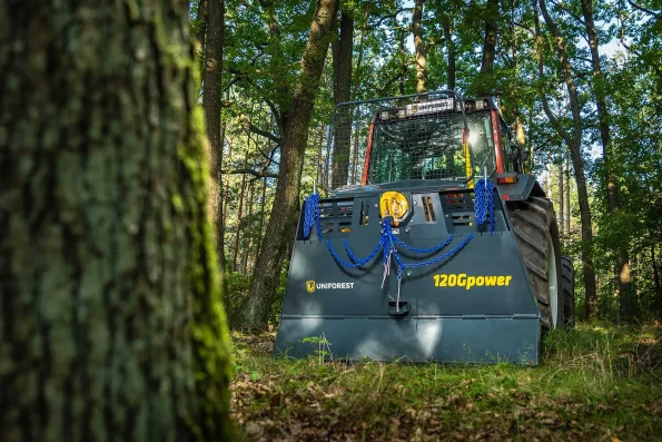 Šumarsko vitlo 120 Gpower u radu